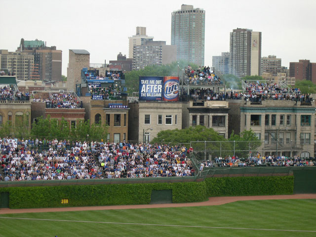 wrigley_field_1.jpg