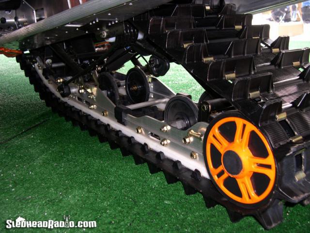 firecat_snopro_rear_sus.jpg