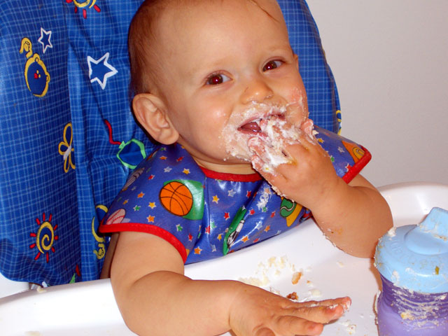 owen_eating.jpg