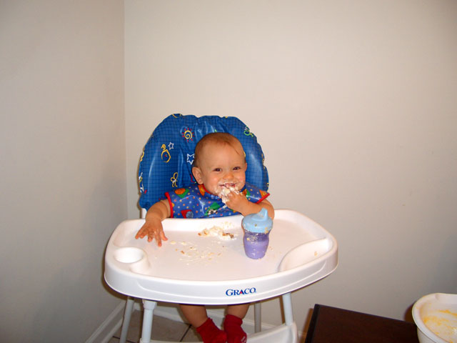 owen_eating_03.jpg