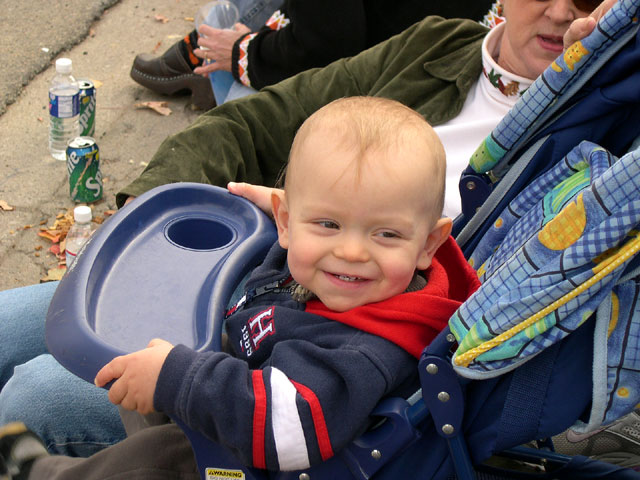owen_pumpkin_parade_0503.jpg