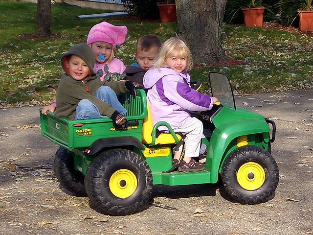 kids_gator.jpg