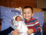 mason_newborn_pics_3.jpg