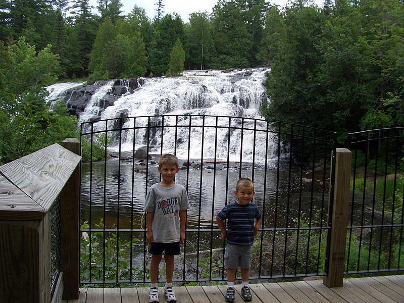 bond_falls4_0708.jpg