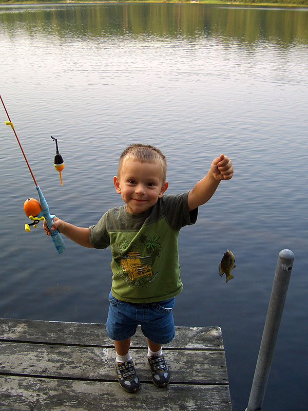 owen_fish2_lando_0708.jpg