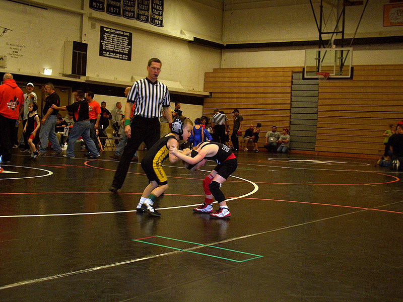owen_wrestle_3